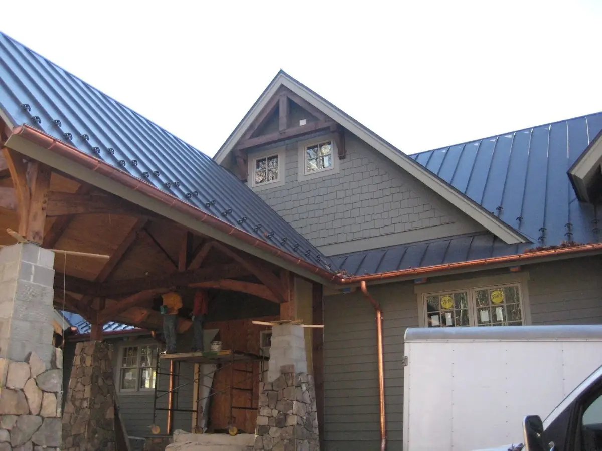 Craftsman Roofing team delivering quality roofing work in Wheaton